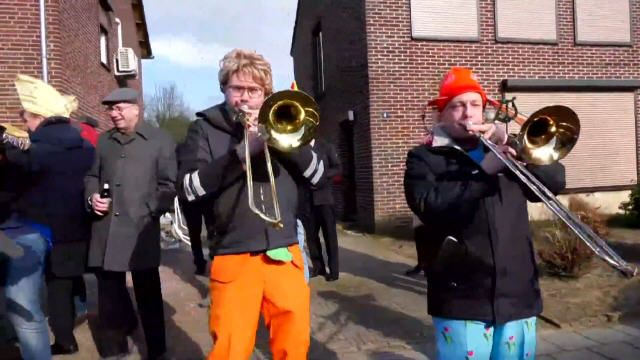 2022 Spontaan optreden Joekskapel in Reuver
