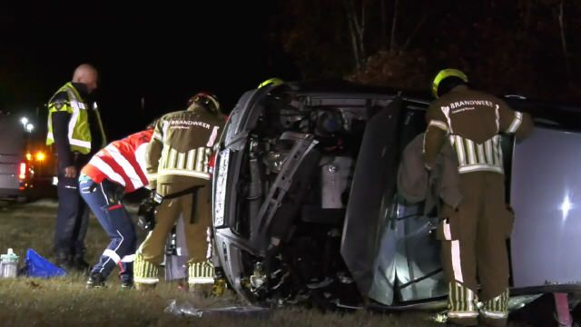 2025 Auto gekanteld op A73